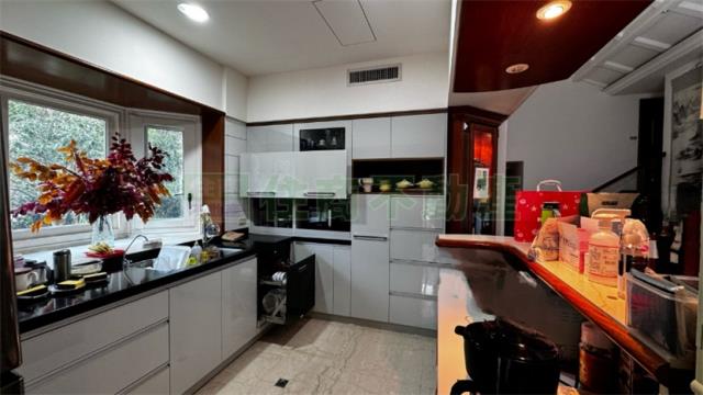 新北新店透天-6