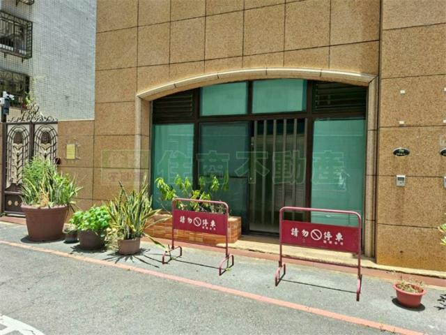 台北士林店面-10